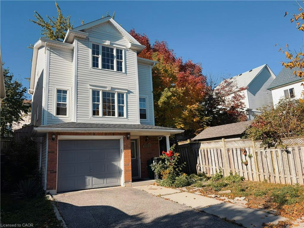 659 Basswood Street, Waterloo, ON, N2V 2K8