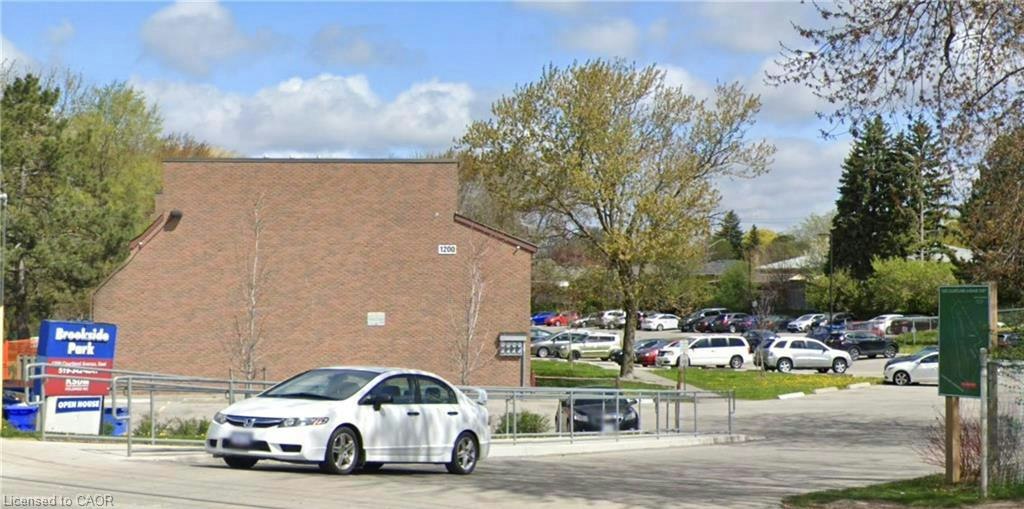 3-1200 Courtland Avenue, Kitchener, ON, N2C 1K7
