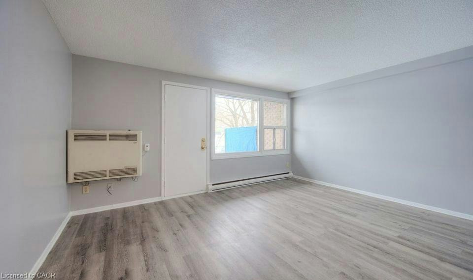 3-1200 Courtland Avenue, Kitchener, ON, N2C 1K7 - 8