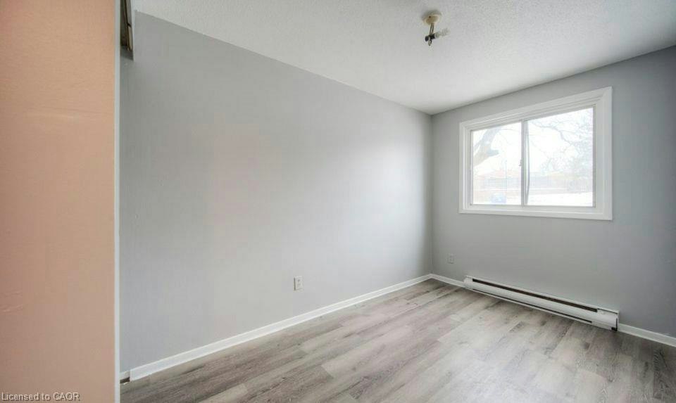 3-1200 Courtland Avenue, Kitchener, ON, N2C 1K7 - 6