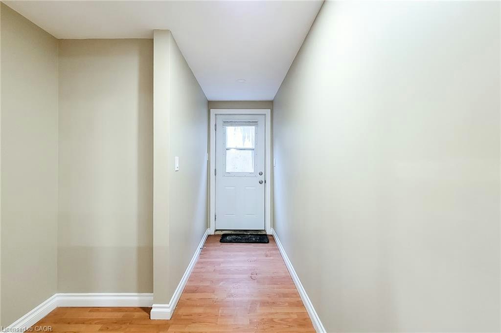 2 Lower-102 Bonaparte Way, Hamilton, ON, L9B 2C9 - 27