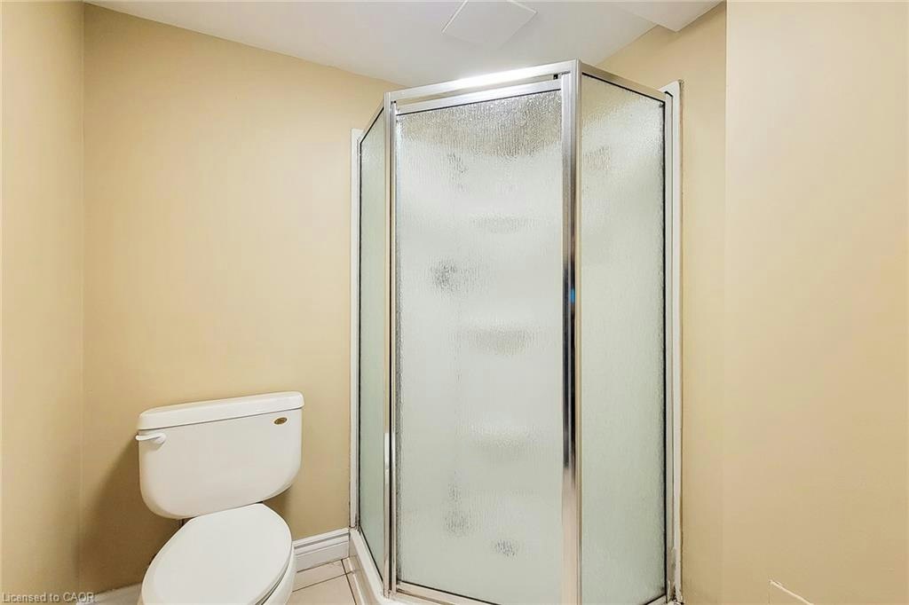 2 Lower-102 Bonaparte Way, Hamilton, ON, L9B 2C9 - 18
