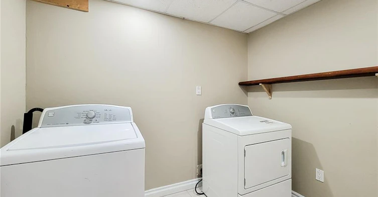 2 Lower-102 Bonaparte Way, Hamilton, ON, L9B 2C9 - 20