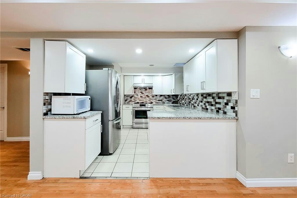 2 Lower-102 Bonaparte Way, Hamilton, ON, L9B 2C9 - 10