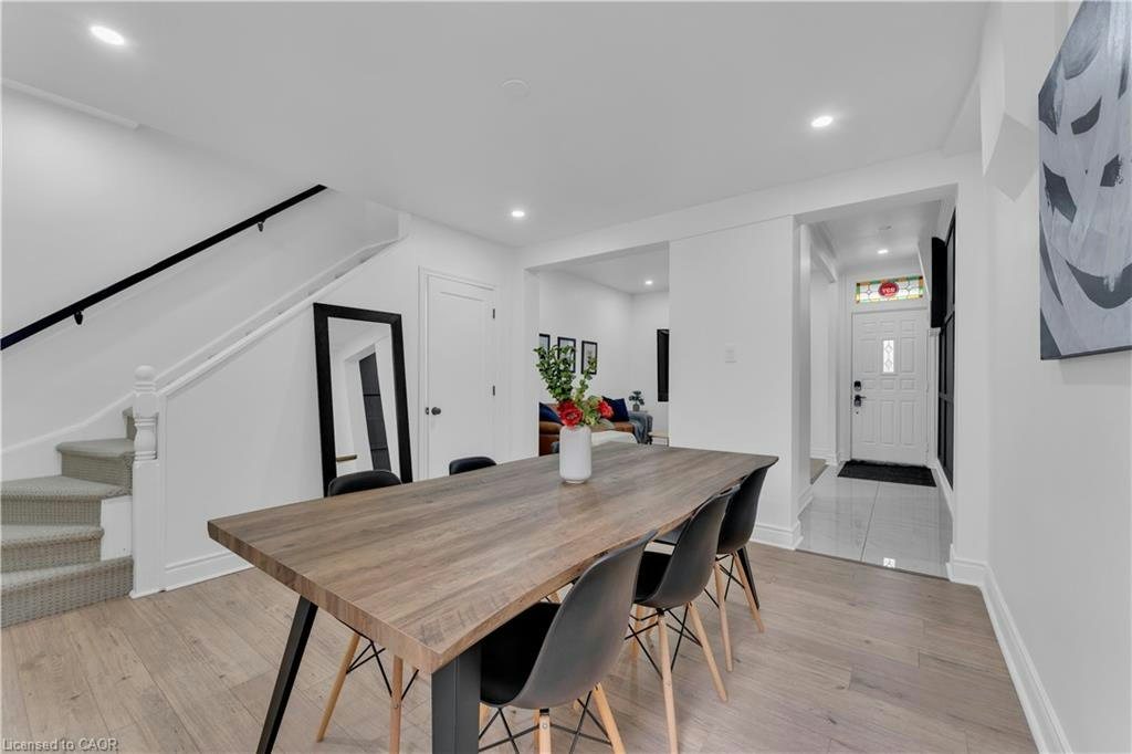 237 West Avenue N, Hamilton, ON, L8L 5C8 4