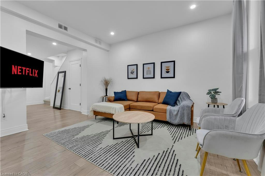237 West Avenue N, Hamilton, ON, L8L 5C8