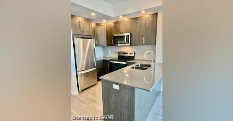 2304-60 Charles Street W, Kitchener, ON, N2G 0C9 - 4