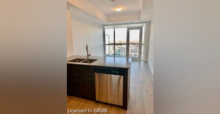 2304-60 Charles Street W, Kitchener, ON, N2G 0C9 - 2