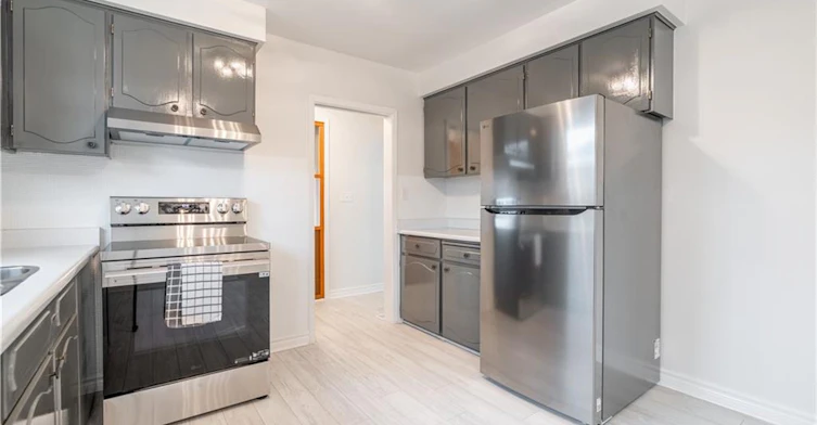 75 Purdy Crescent, Hamilton, ON, L9A 3B4 - 15