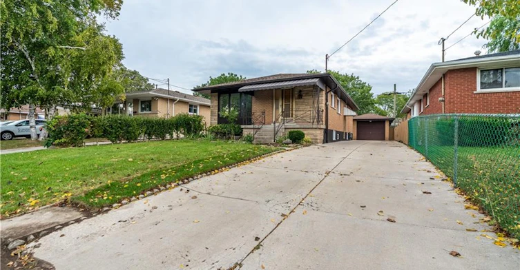 75 Purdy Crescent, Hamilton, ON, L9A 3B4 - 2