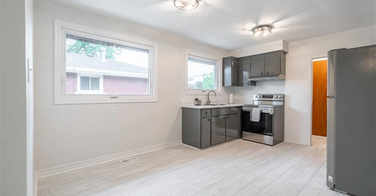 75 Purdy Crescent, Hamilton, ON, L9A 3B4 - 11