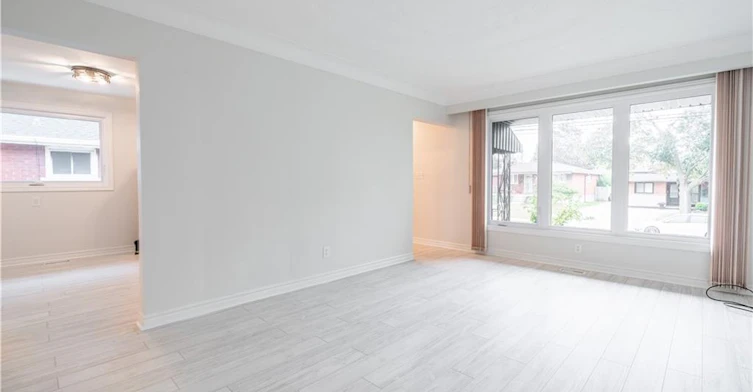 75 Purdy Crescent, Hamilton, ON, L9A 3B4 - 8
