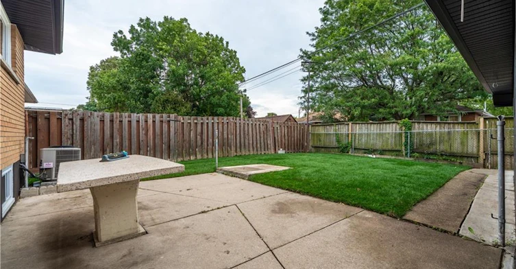 75 Purdy Crescent, Hamilton, ON, L9A 3B4 - 35