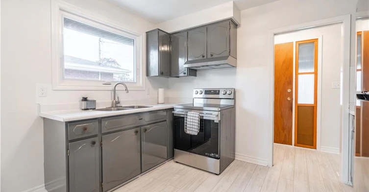 75 Purdy Crescent, Hamilton, ON, L9A 3B4 - 16
