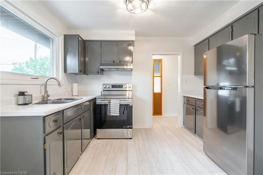 75 Purdy Crescent, Hamilton, ON, L9A 3B4 - 14