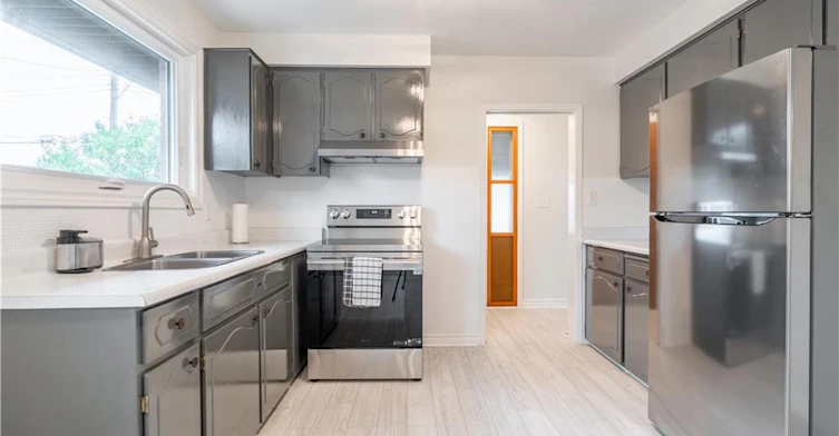 75 Purdy Crescent, Hamilton, ON, L9A 3B4 - 14