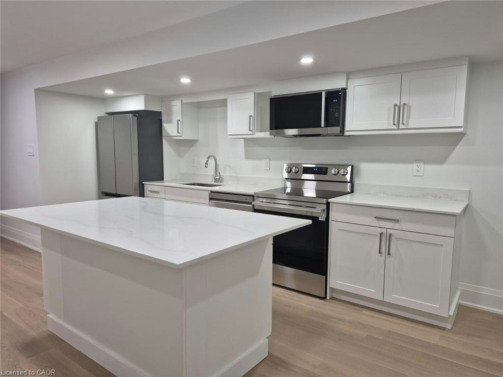 LOWER-115 Chesley Street, Hamilton, ON, L9C 3V9 - 6