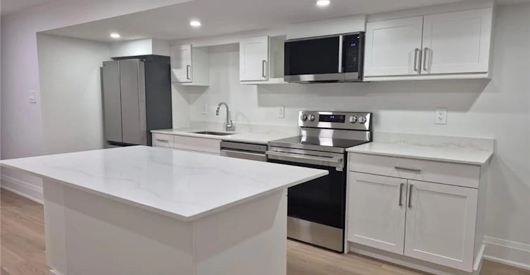 LOWER-115 Chesley Street, Hamilton, ON, L9C 3V9 - 6