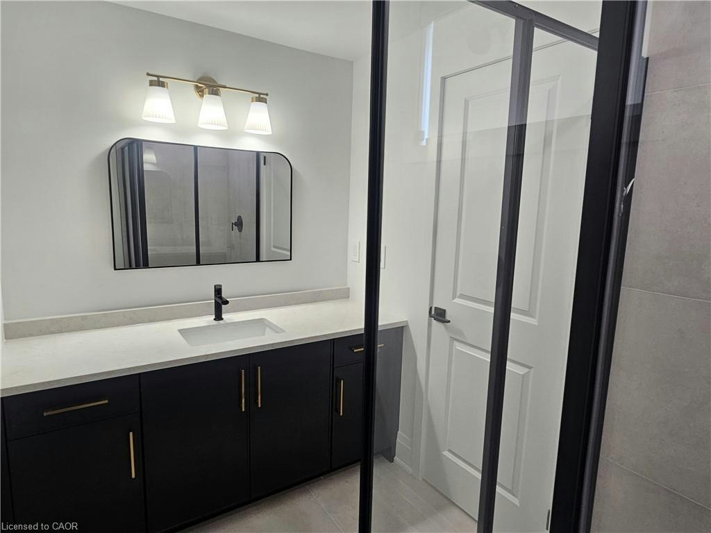 LOWER-115 Chesley Street, Hamilton, ON, L9C 3V9 - 21