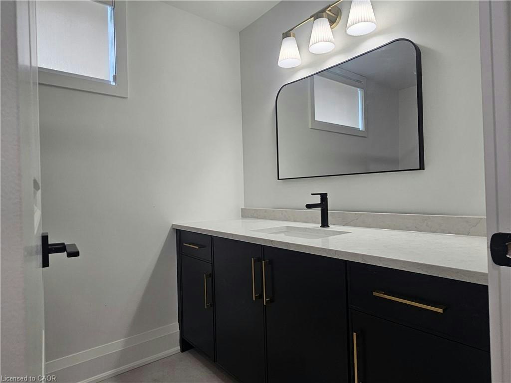 LOWER-115 Chesley Street, Hamilton, ON, L9C 3V9 - 19
