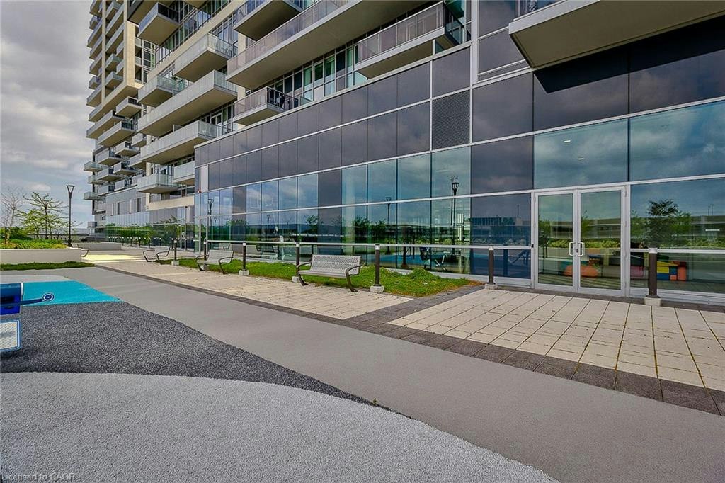 1810-2093 Fairview Street, Burlington, ON, L7R 0E6 - 29