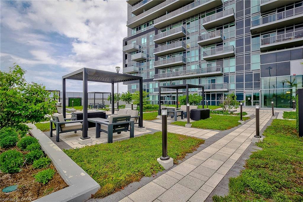 1810-2093 Fairview Street, Burlington, ON, L7R 0E6 - 30