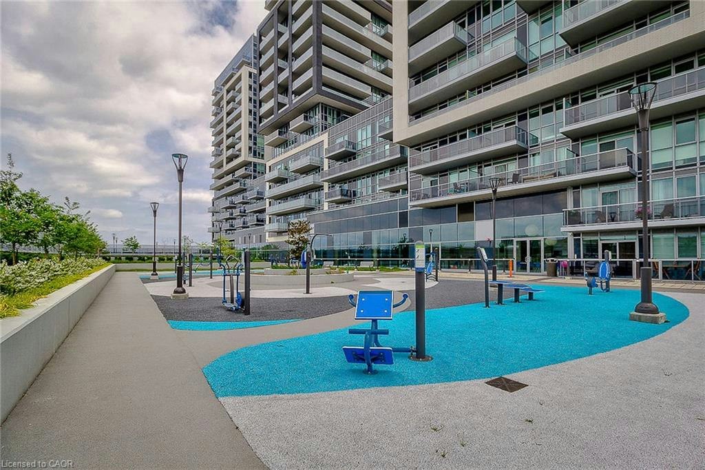 1810-2093 Fairview Street, Burlington, ON, L7R 0E6 - 35