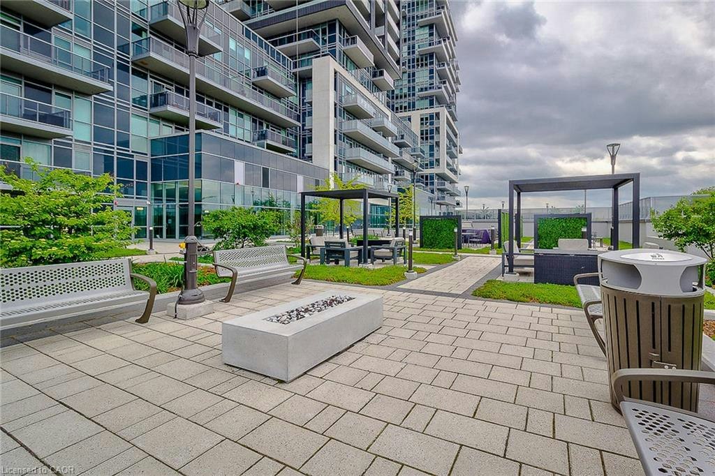 1810-2093 Fairview Street, Burlington, ON, L7R 0E6 - 33