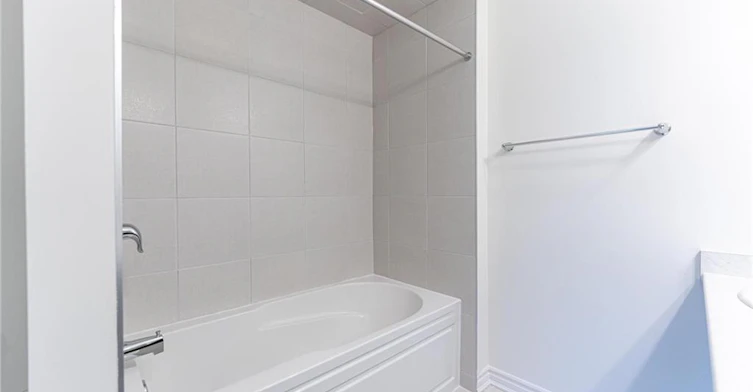 46-305 Garner Road W, Hamilton, ON, L9G 3K9 - 12