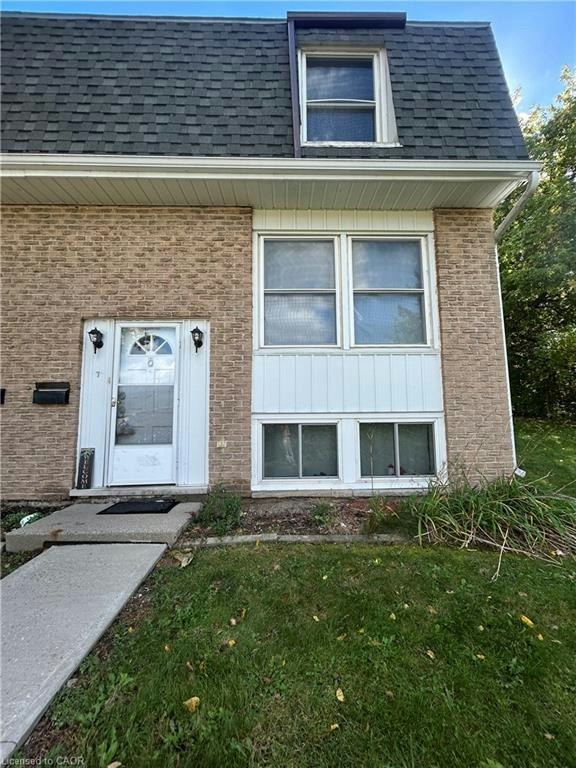 7-206 Green Valley Drive, Kitchener, ON, N2P 1G9