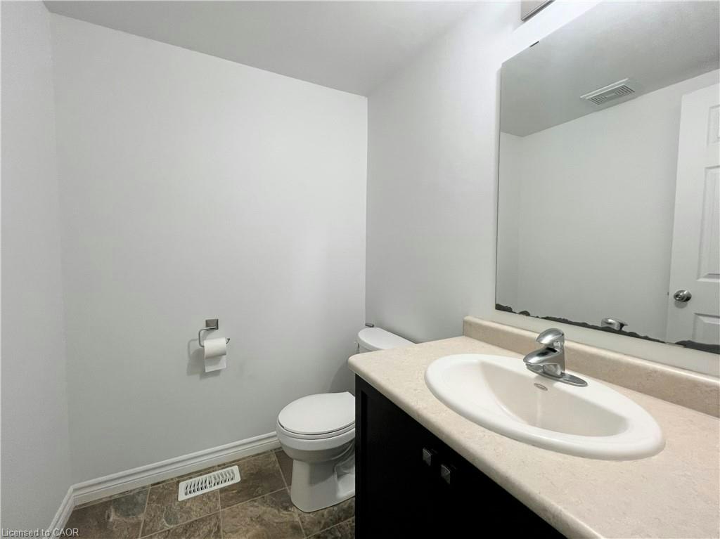46 Renfrew Street, Kitchener, ON, N2R 0G5 - 31