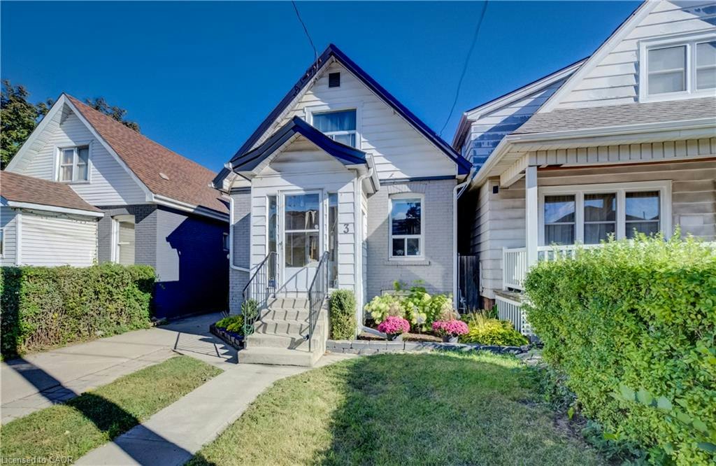 3 Craigmiller Avenue, Hamilton, ON, L8L 3H9