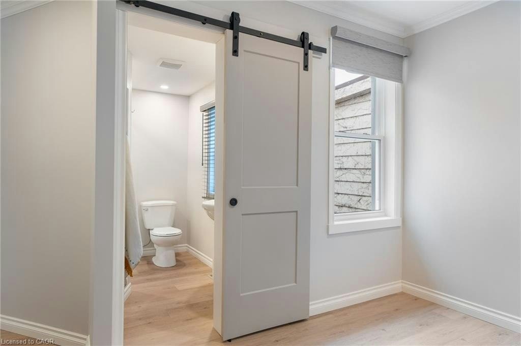 upper-345 Macnab Street N, Hamilton, ON, L8L 1K8 - 4