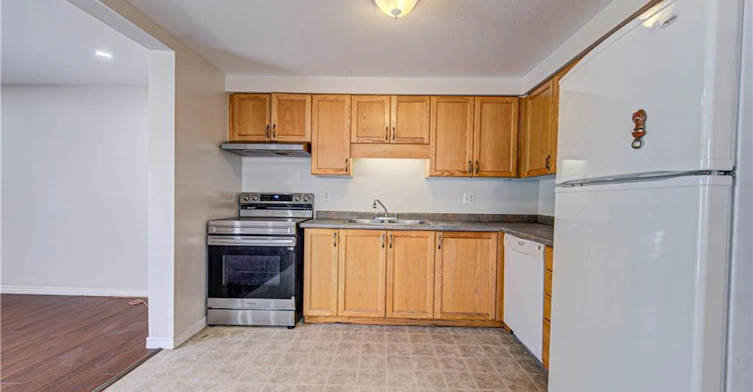 Upper-155 Highbrook Street, Kitchener, ON, N2E 3P5 - 10