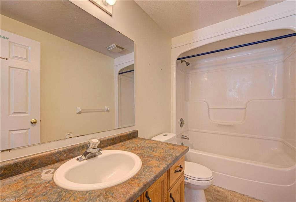Upper-155 Highbrook Street, Kitchener, ON, N2E 3P5 - 25