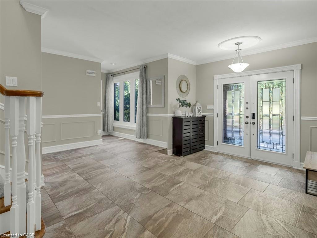 214 Lovers Lane, Hamilton, ON, L9G 1G8 - 3