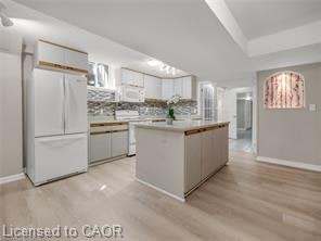 214 Lovers Lane, Hamilton, ON, L9G 1G8 - 23