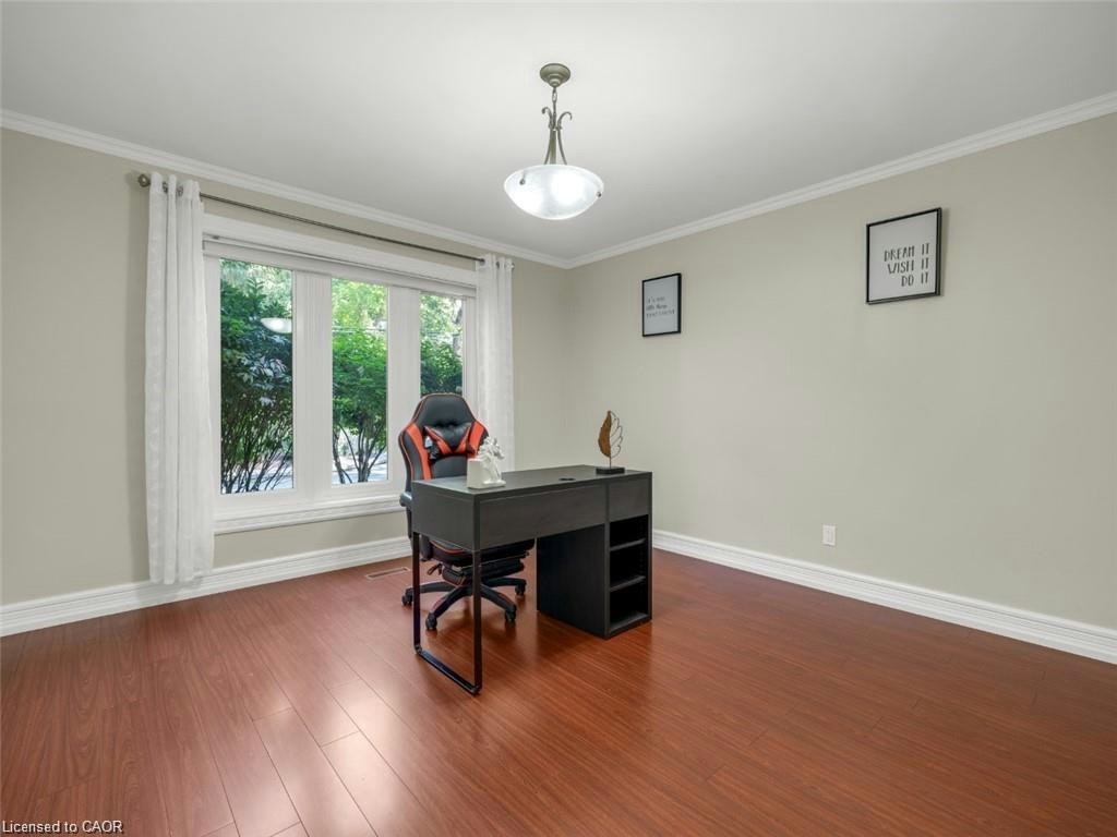 214 Lovers Lane, Hamilton, ON, L9G 1G8 - 11