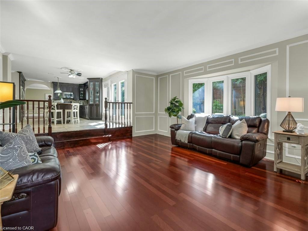 214 Lovers Lane, Hamilton, ON, L9G 1G8 - 5