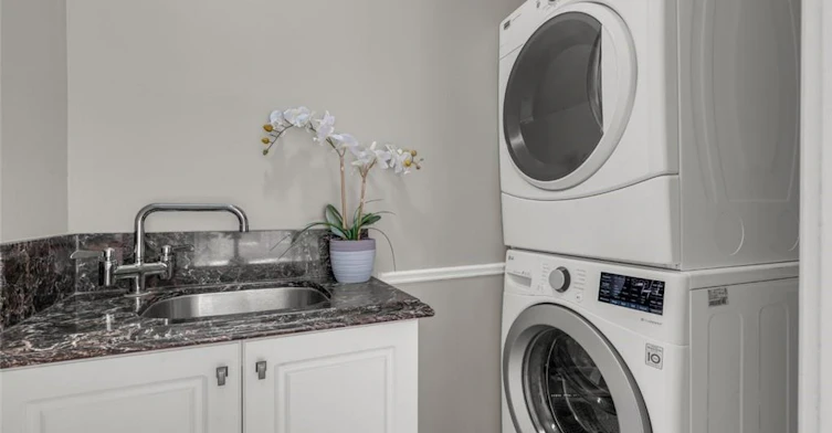 214 Lovers Lane, Hamilton, ON, L9G 1G8 - 12