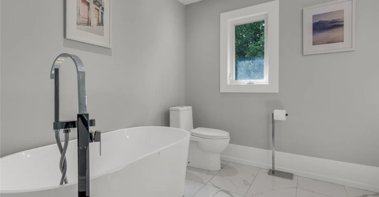 214 Lovers Lane, Hamilton, ON, L9G 1G8 - 16