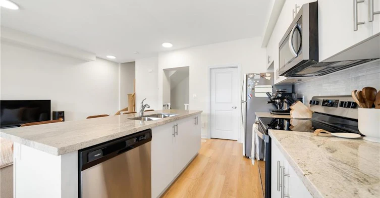 144 Sonoma Lane, Hamilton, ON, L8E 0L1 - 16