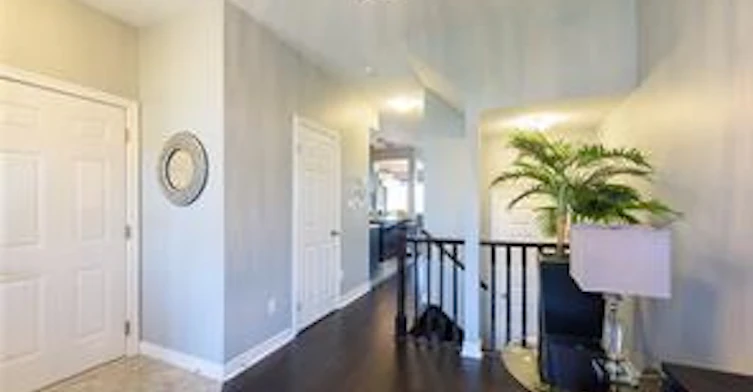 28 Madonna Drive, Hamilton, ON, L9B 0H1 - 3