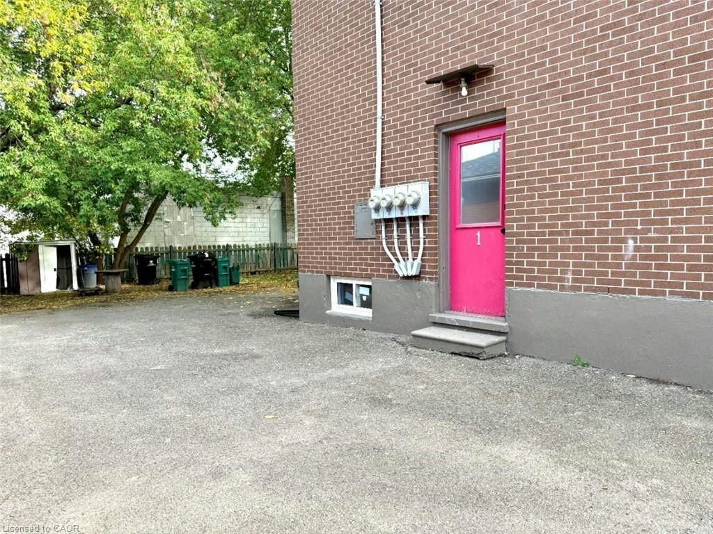 1-62 Bond Street, Kitchener, ON, N2H 4S5 - 2