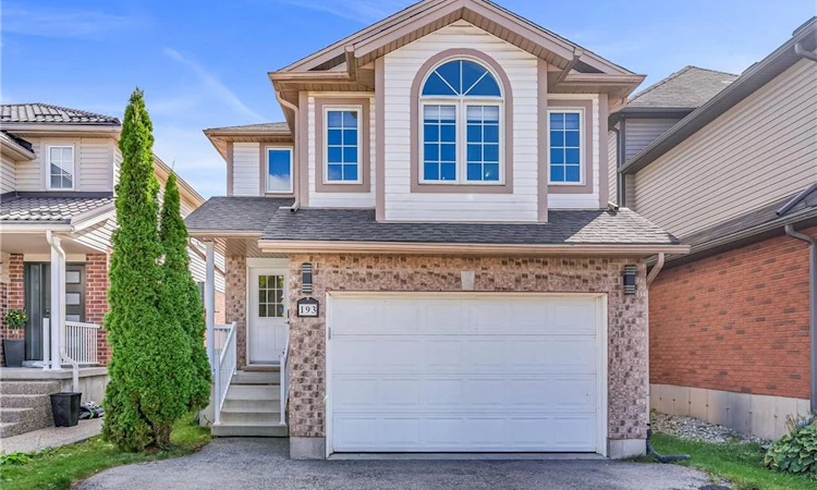 193 Mountain Laurel Crescent