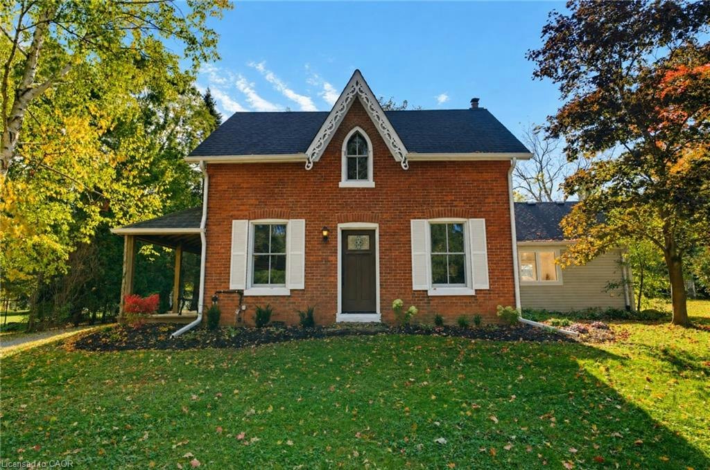 212 8th Concession Road E, Hamilton, ON, L8B 1N7