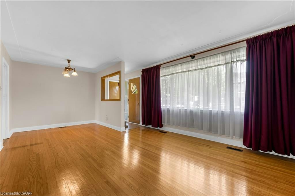 234 Pine Cove Road, Burlington, ON, L7N 1W2 3