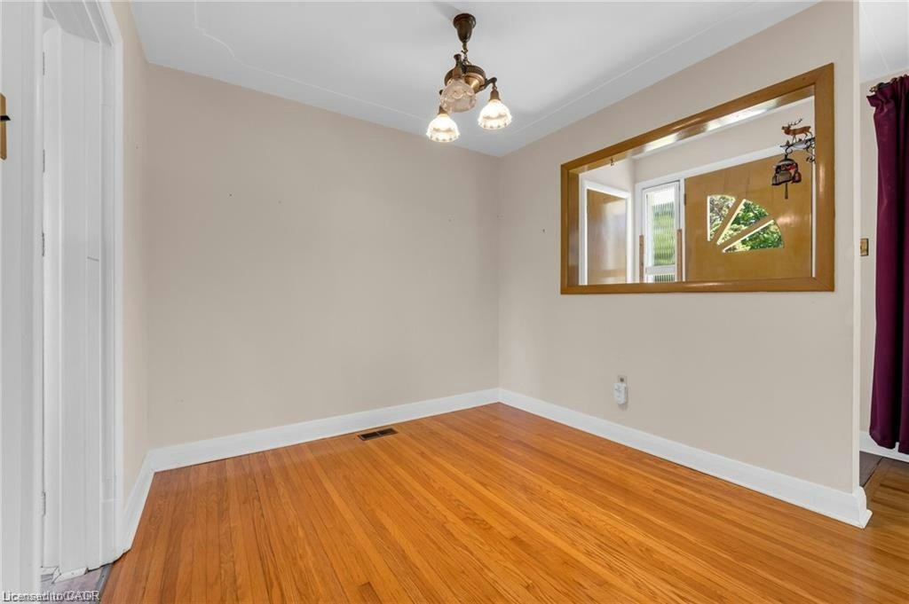 234 Pine Cove Road, Burlington, ON, L7N 1W2 4
