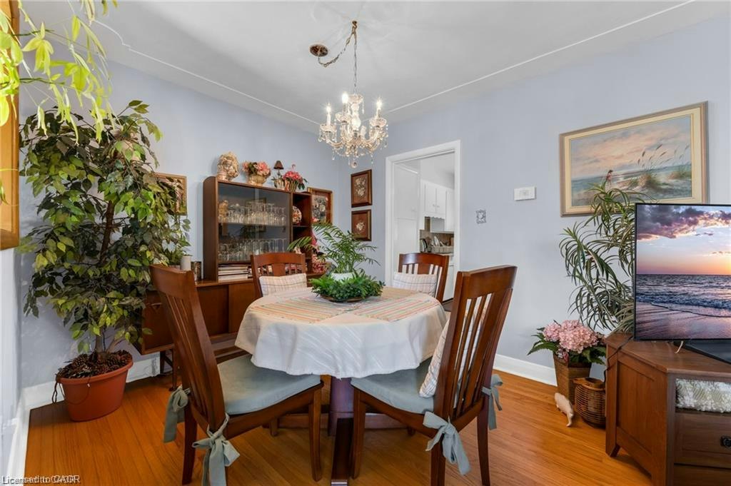 236 Pine Cove Road, Burlington, ON, L7N 1W2 4