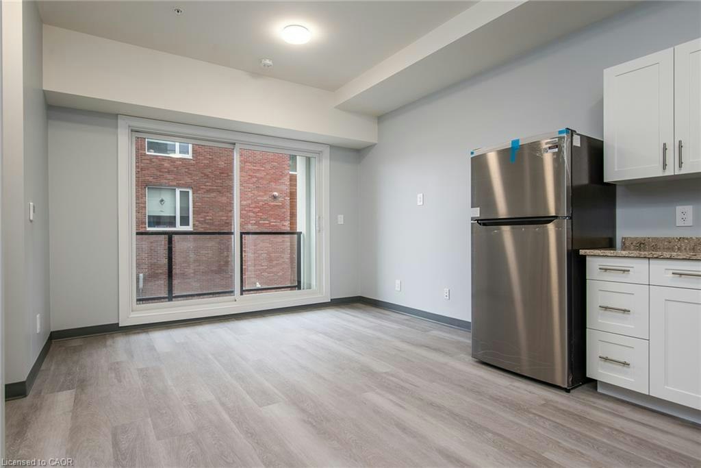 203-10 Queen Street, St. Thomas, ON, N5R 3H8 - 2